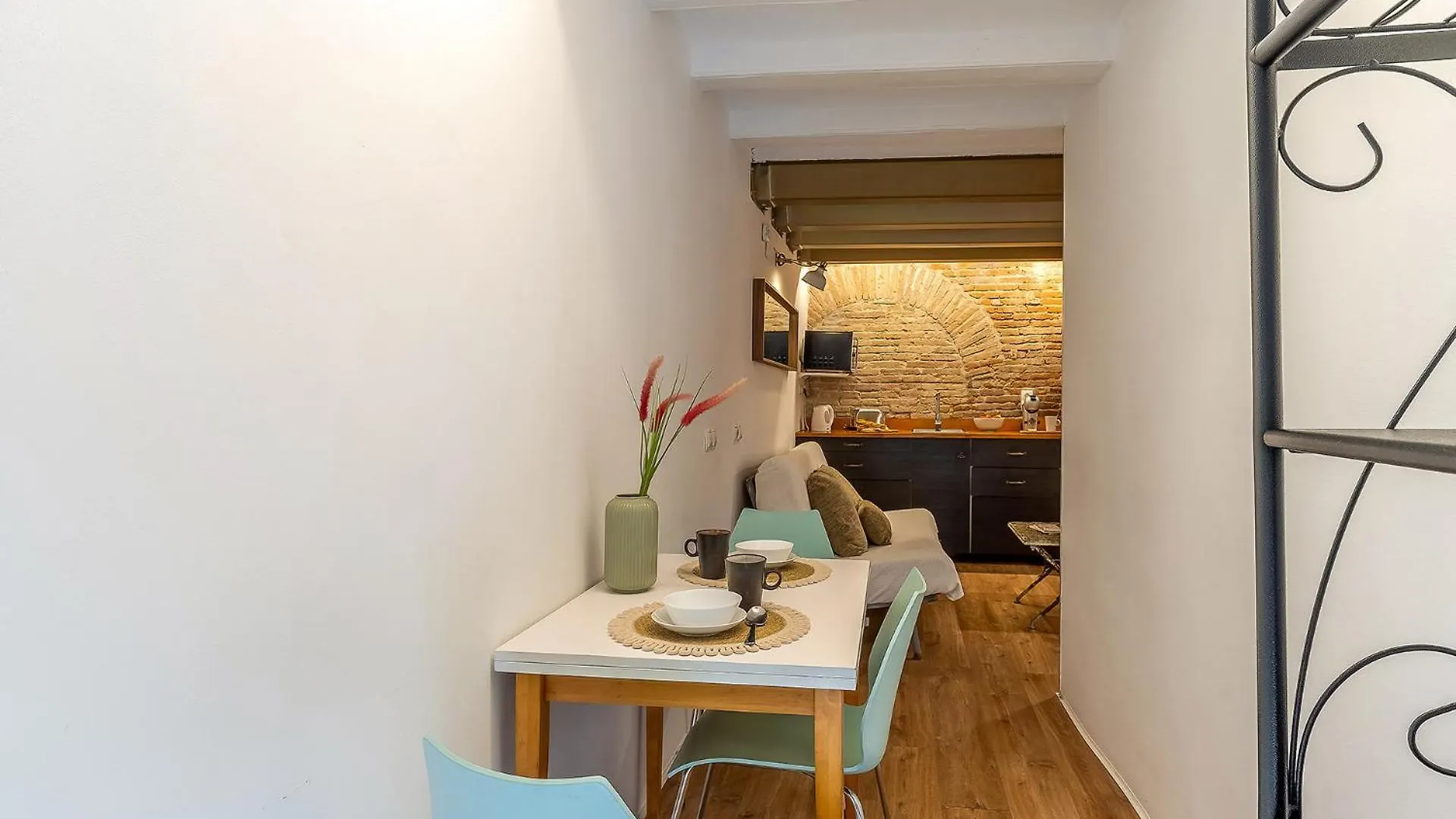 Ab Sant Antoni Studio Barcelona